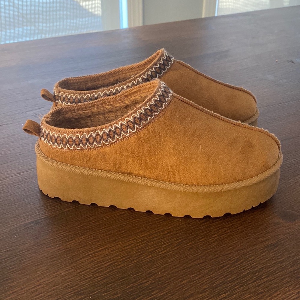 Chosen step platform slippers!